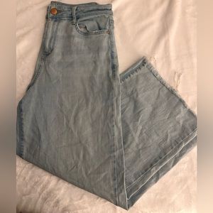 A.N.A Womens High Rise Wide Leg Cropped Jean